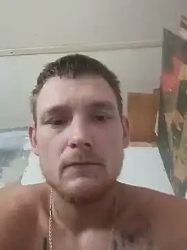 Snapshot of selfmadestud chatting on July 1, 2026, 8:31 pm selfmadestud online show from July 1, 2026, 8:31 pm