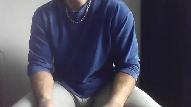 Snapshot of fl3xxx1 chatting on November 30, 2025, 9:43 am fl3xxx1 online show from November 30, 2025, 9:43 am