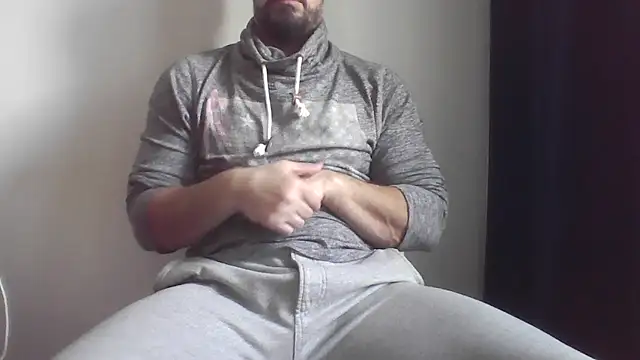 Snapshot of fl3xxx1 chatting on January 12, 2026, 10:11 am fl3xxx1 online show from January 12, 2026, 10:11 am