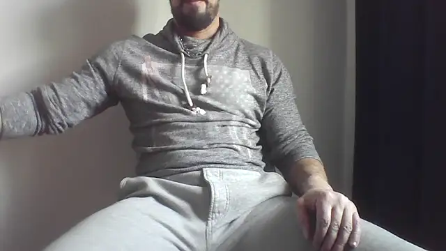 Snapshot of fl3xxx1 chatting on January 6, 2026, 10:41 am fl3xxx1 online show from January 6, 2026, 10:41 am