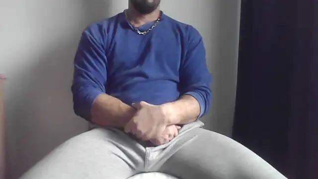 Snapshot of fl3xxx1 chatting on December 3, 2025, 10:36 am fl3xxx1 online show from December 3, 2025, 10:36 am