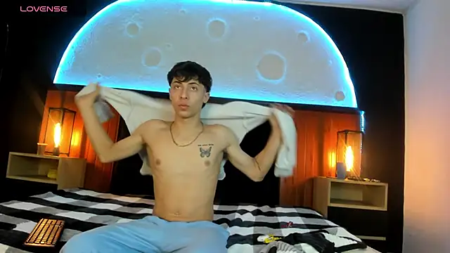 AlessandroDybala online show from March 12, 2025, 3:29 pm