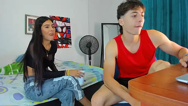 Snapshot of AlessandroDybala chatting on July 10, 2026, 12:54 am AlessandroDybala online show from July 10, 2026, 12:54 am