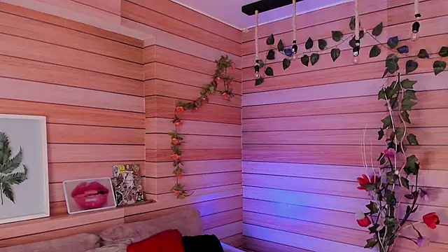 Tom cooper  online show from March 19, 2025, 1:29 pm