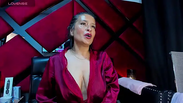 Kendra-Foxxy online show from December 23, 2025, 10:14 am