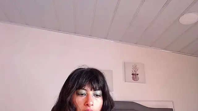 candy lux  online show from February 28, 2025, 5:59 pm