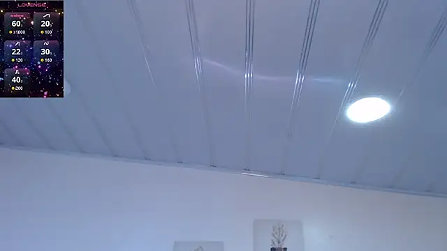Snapshot of candy_lux_ chatting on May 31, 2026, 3:51 pm candy lux online show from May 31, 2026, 3:51 pm