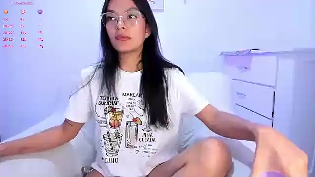 barbie brunette3 online show from February 15, 2025, 4:36 am