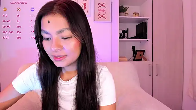 barbie brunette3 online show from October 19, 2025, 5:21 am