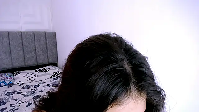 nataly red online show from February 14, 2025, 4:41 pm