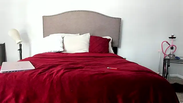 Snapshot of yiauana chatting on September 20, 2025, 6:02 pm yiauana online show from September 20, 2025, 6:02 pm