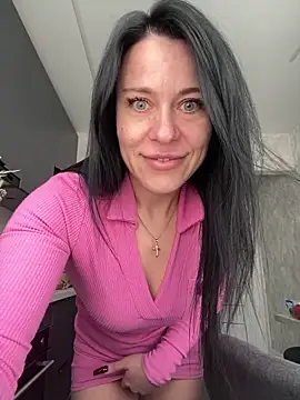 CuteNata online show from April 1, 2026, 12:06 pm