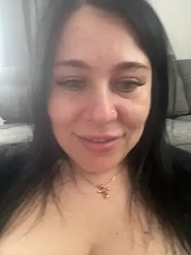 CuteNata online show from March 17, 2025, 11:31 am