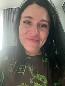 CuteNata online show from March 18, 2025, 3:01 pm