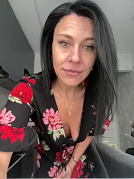 CuteNata online show from October 11, 2025, 11:55 am