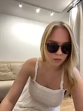 Little Forest ELF online show from October 30, 2025, 11:30 am