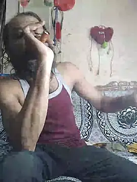 BadBoySmoker7070 online show from September 24, 2025, 1:28 pm