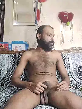 BadBoySmoker7070 online show from September 22, 2025, 12:22 pm