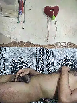 BadBoySmoker7070 online show from September 21, 2025, 9:31 pm