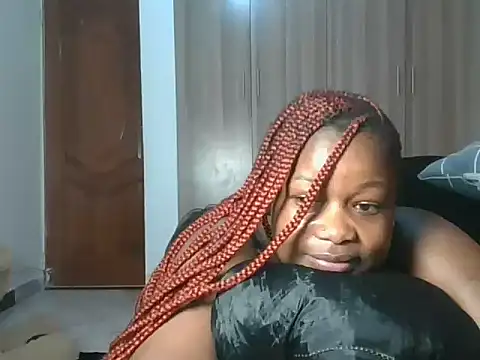Snapshot of freaky_juicy chatting on April 24, 2026, 2:35 am freaky juicy online show from April 24, 2026, 2:35 am