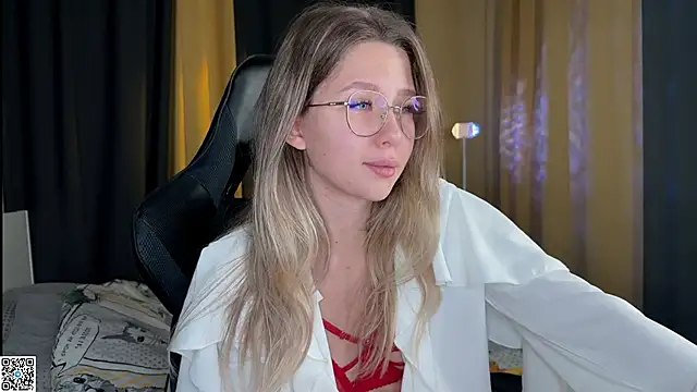 Ameliia castro online show from October 12, 2025, 1:40 am