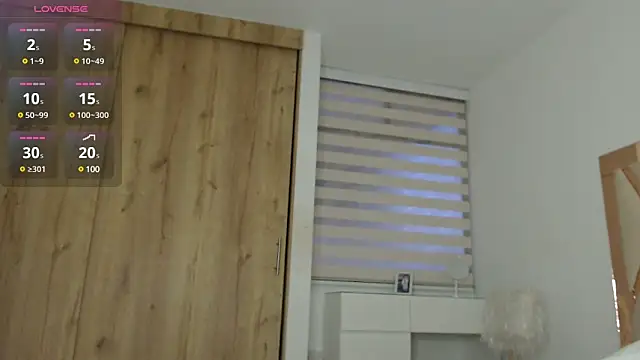 dollface17 online show from March 21, 2025, 11:23 pm