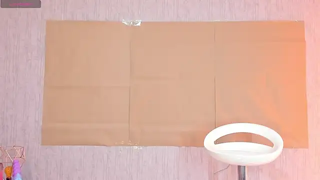 sweet--emily online show from September 11, 2025, 3:50 am