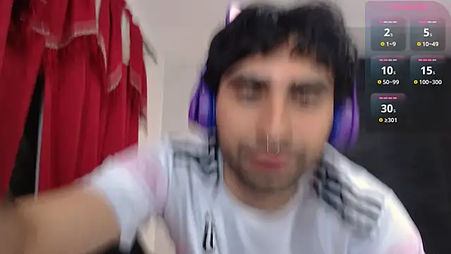 MilanZaire online show from March 8, 2025, 4:01 am