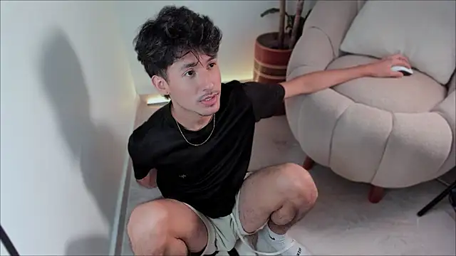 dimitri targaryen online show from March 3, 2025, 2:33 am