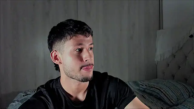 dimitri targaryen online show from March 19, 2026, 8:36 am