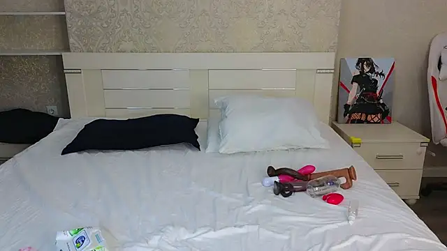 Diana Moon  online show from October 24, 2025, 1:37 am