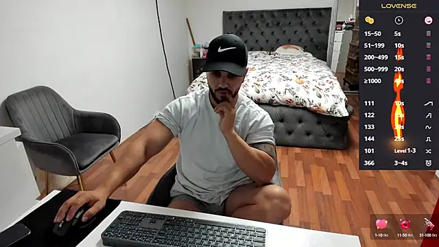 supermanboy94 online show from September 25, 2025, 5:46 am