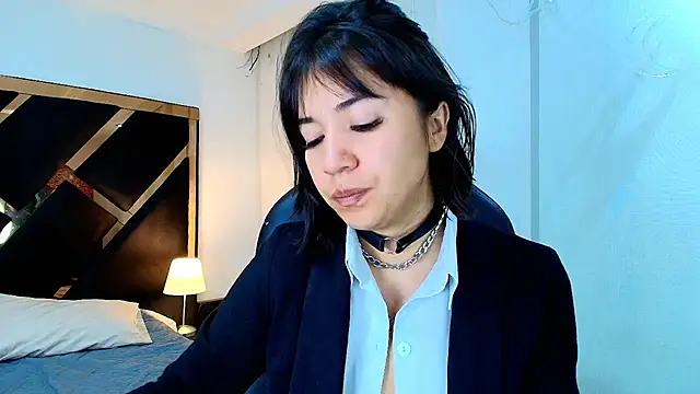 Snapshot of lina_bedoya_ chatting on March 11, 2026, 11:48 am lina bedoya online show from March 11, 2026, 11:48 am