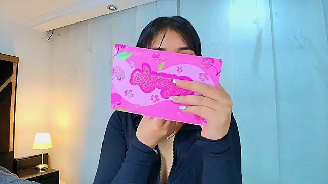 Snapshot of lina_bedoya_ chatting on March 16, 2026, 11:36 am lina bedoya online show from March 16, 2026, 11:36 am