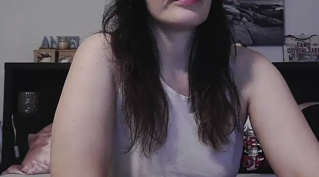 CrystalLakeXO online show from March 20, 2025, 8:53 am