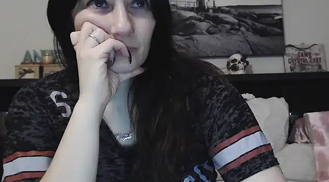 CrystalLakeXO online show from March 19, 2025, 8:45 am