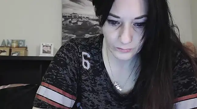 CrystalLakeXO online show from March 21, 2025, 5:11 am