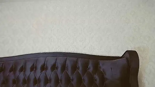 Olesya online show from January 9, 2026, 4:19 am