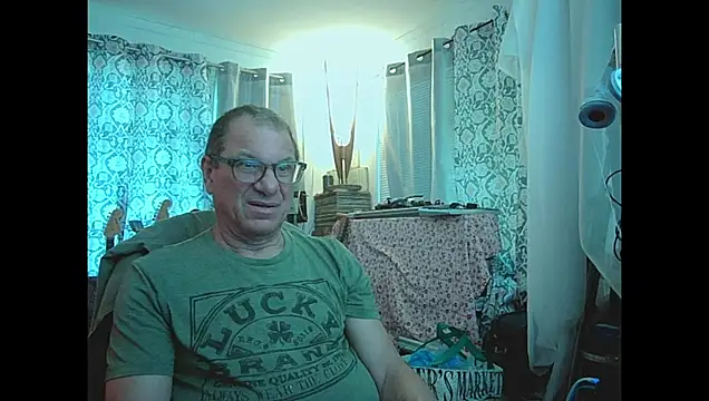 Snapshot of coryassman chatting on June 4, 2026, 8:35 pm coryassman online show from June 4, 2026, 8:35 pm