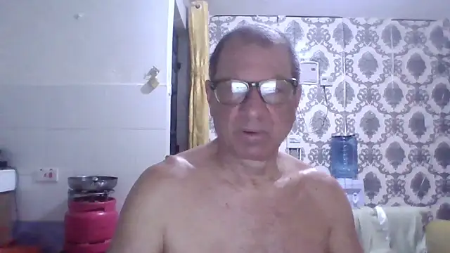 Snapshot of coryassman chatting on May 19, 2026, 7:10 pm coryassman online show from May 19, 2026, 7:10 pm