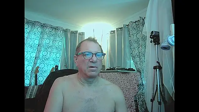 coryassman online show from April 22, 2026, 7:42 pm