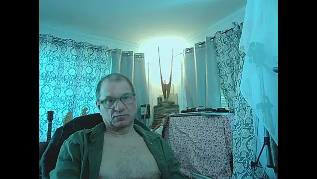 Snapshot of coryassman chatting on June 2, 2026, 7:58 pm coryassman online show from June 2, 2026, 7:58 pm