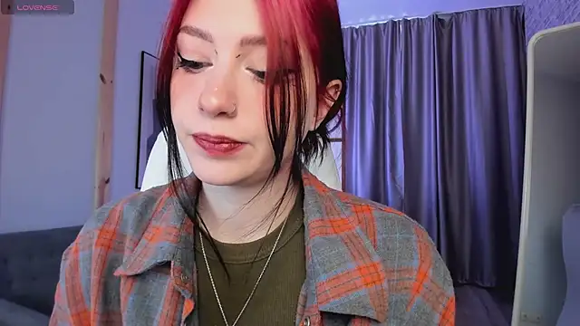 arielabradberry online show from February 18, 2025, 1:33 pm