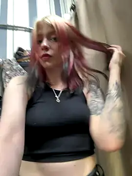 arielabradberry online show from September 28, 2025, 5:09 pm