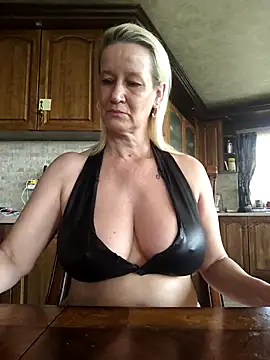 Snapshot of Lotus-blume1 chatting on November 20, 2025, 10:38 am Lotus-blume1 online show from November 20, 2025, 10:38 am