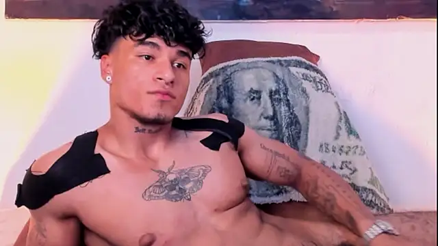 Thomas Fit1 online show from February 5, 2025, 2:40 am