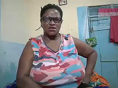 sexy bigboobss online show from February 25, 2026, 8:19 pm