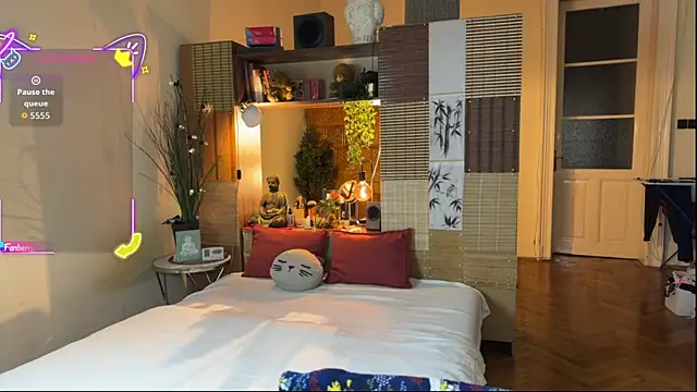 Snapshot of Sargonium999 chatting on November 30, 2025, 7:47 pm Sargonium999 online show from November 30, 2025, 7:47 pm