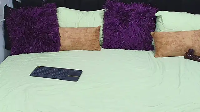 Tokio Sweetdoll online show from February 3, 2026, 6:40 am