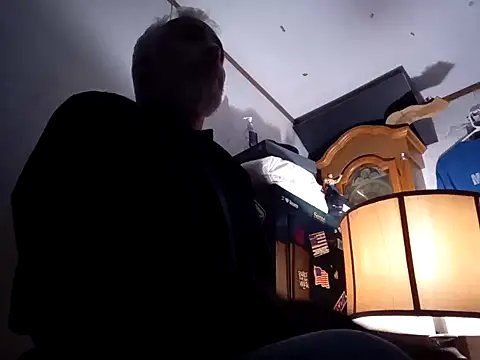 Xoc8  online show from September 24, 2025, 4:30 am